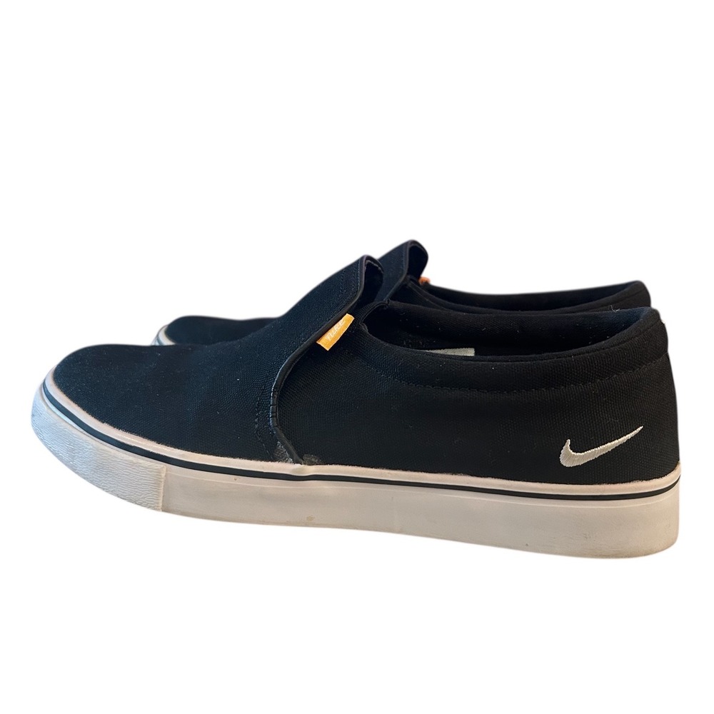 Nike Slip On Canvas Skate Shoes Black White Swoosh Women‎ US 9.5